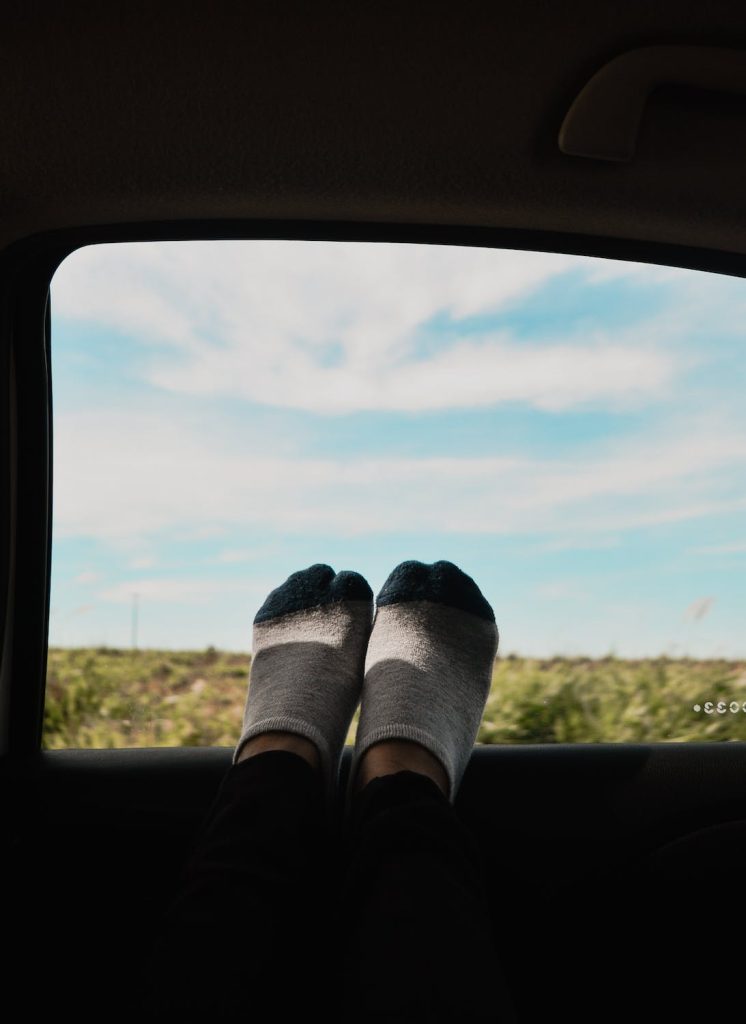 Do You Wear Socks With Loafers? - Best Way To Style Loafers 3 Bruna Guarani